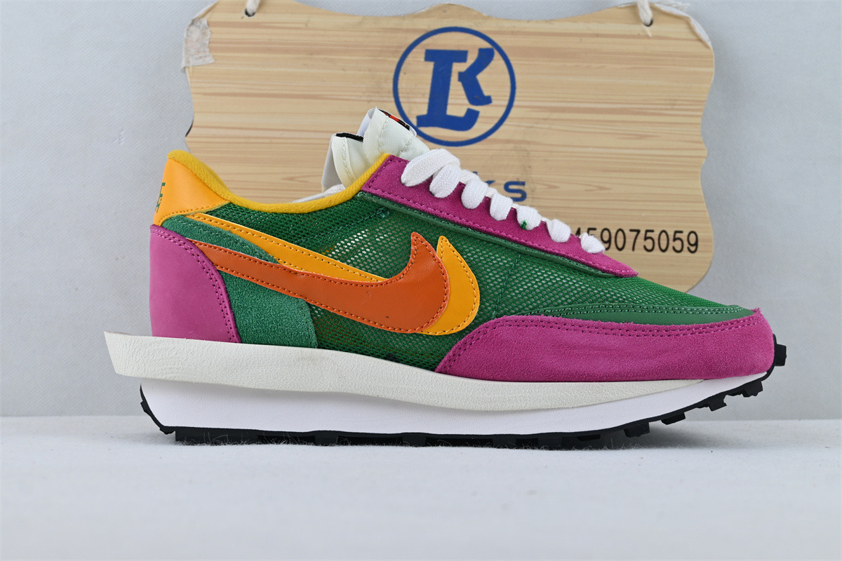 Nike LD Waffle Sacai Pine Green