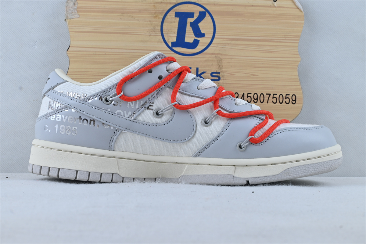 Nike Dunk Low Off-White Lot 23