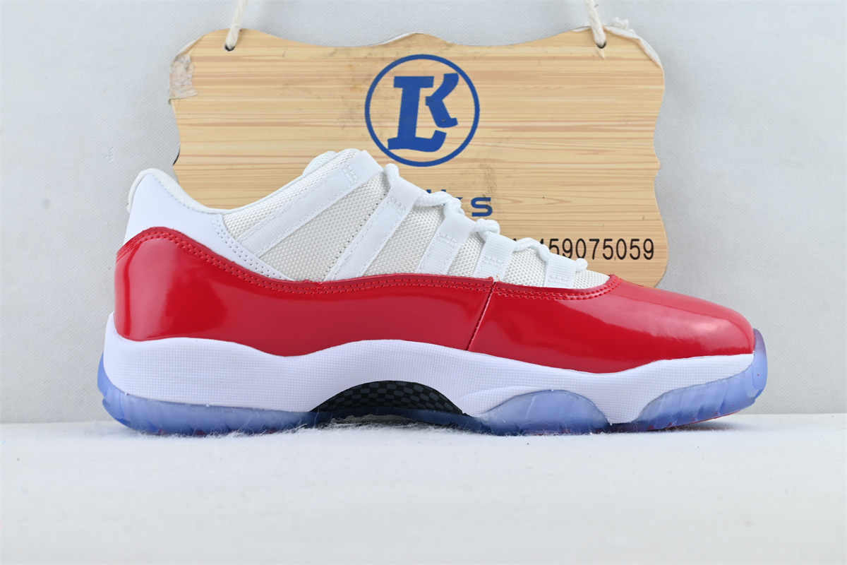 Air Jordan 11 Retro Low Cherry 2016