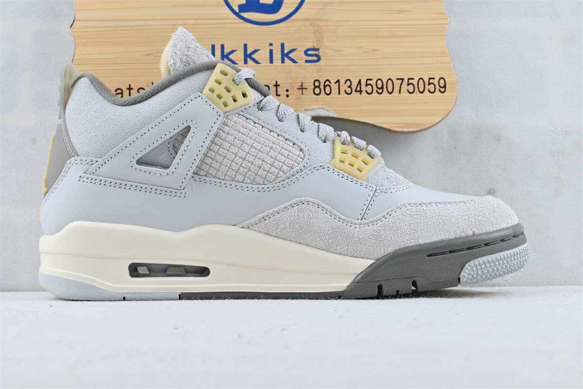 Jordan 4 Retro SE Craft Photon Dust
