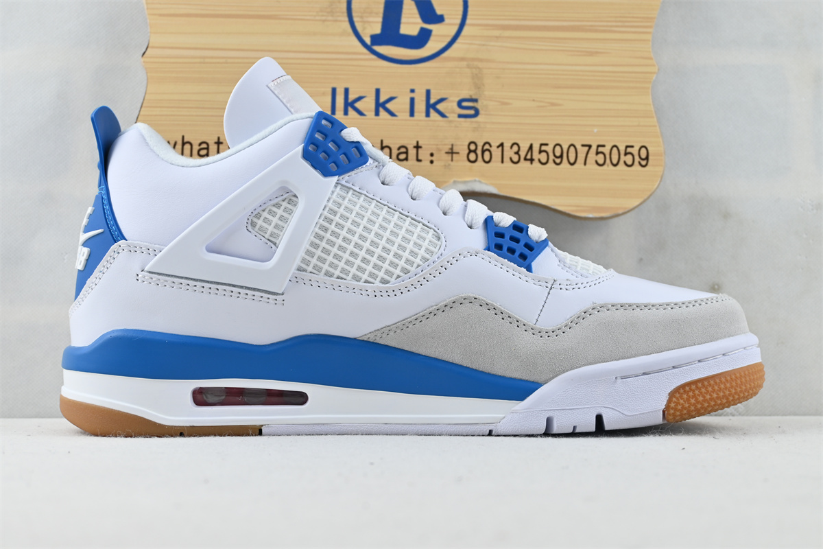 Nike SB x Air Jordan 4 “Sapphire”