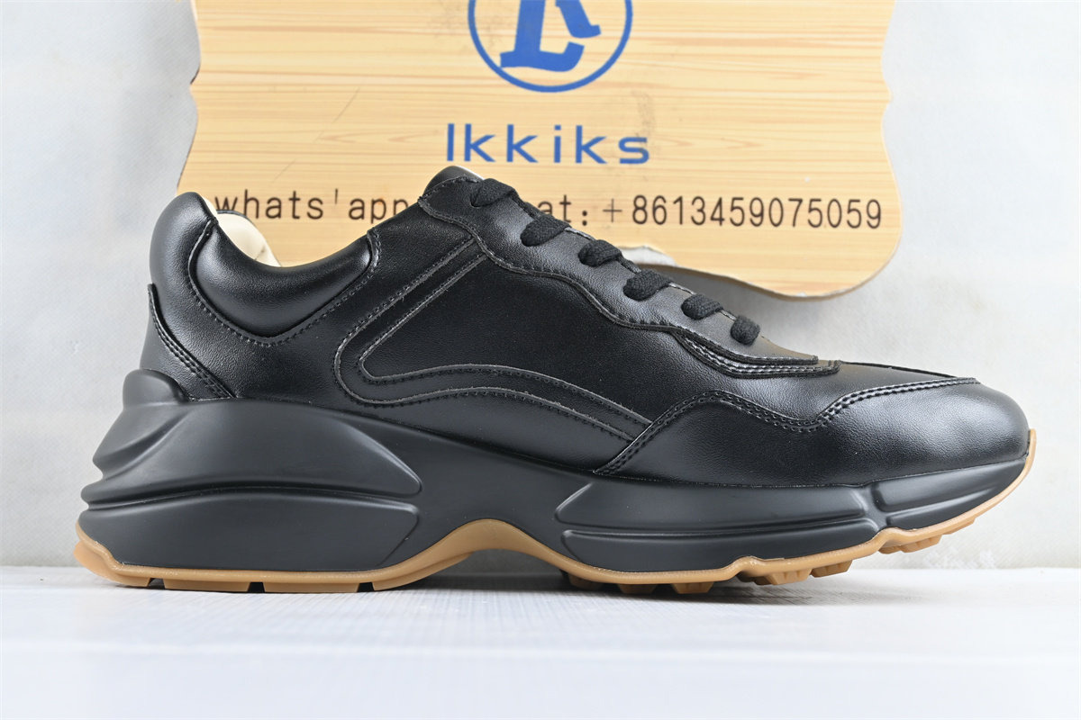 Gvc*1 Rhyton Iridescent Logo