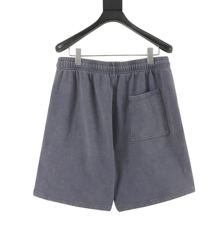 Bv*b*rry Shorts 2025