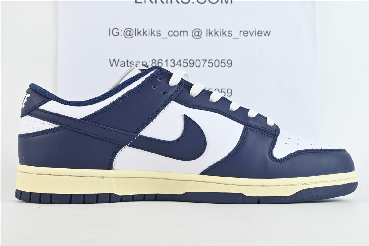 Nike Dunk Low Vintage Navy